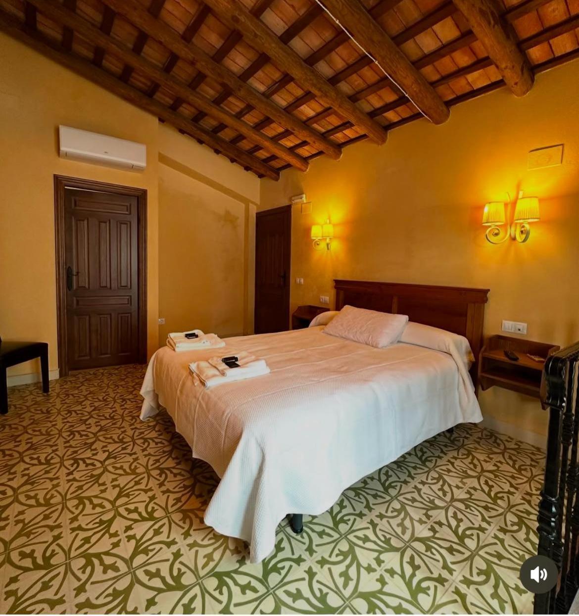 Casa Rural La Plazuela Cazalla de la Sierra Eksteriør billede